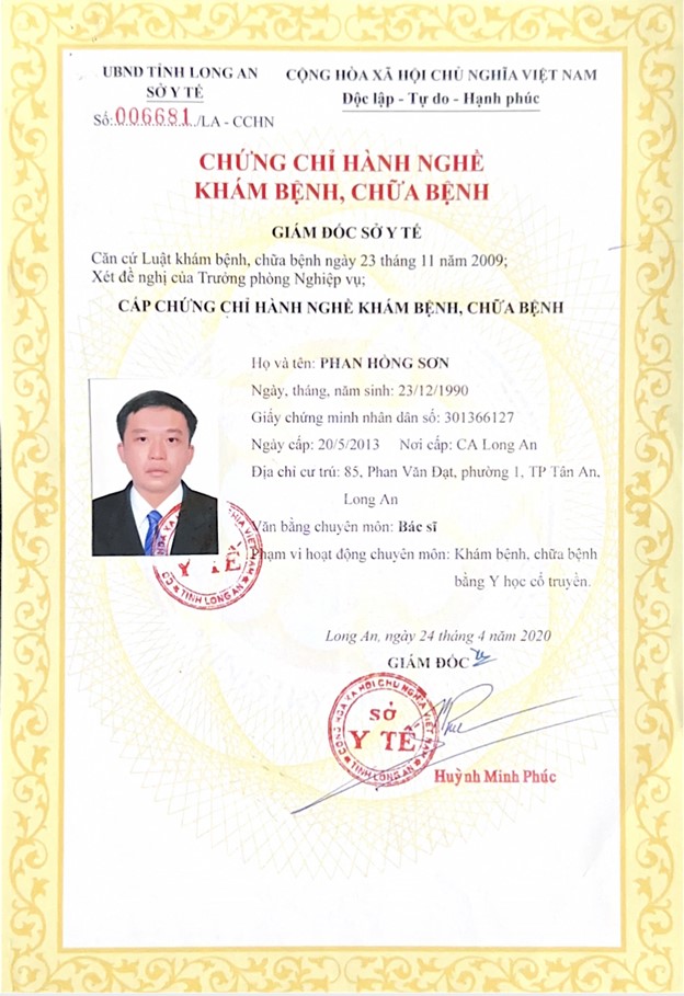 Phan-Hong-Son-chung-chi-hanh-nghe